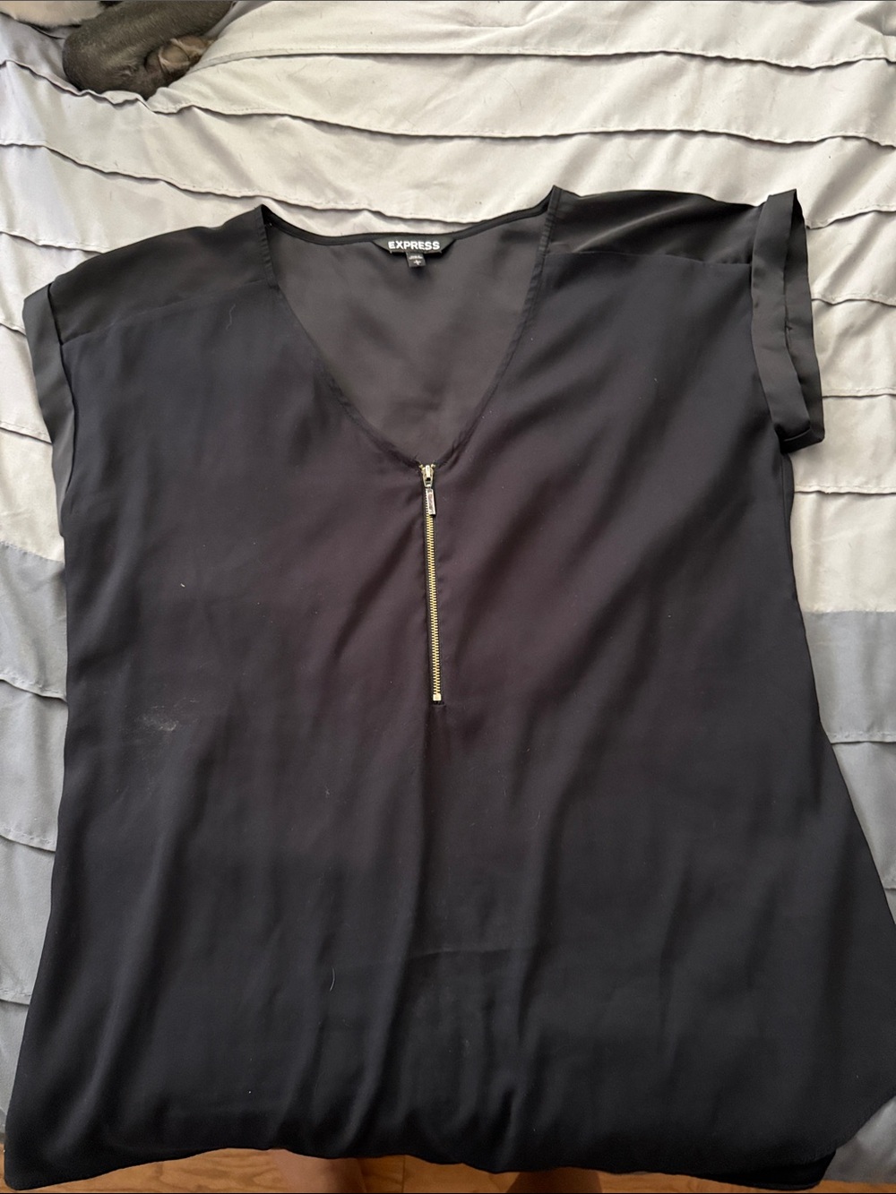 Express Black V-Neck Short Sleeve Top with Front Zip